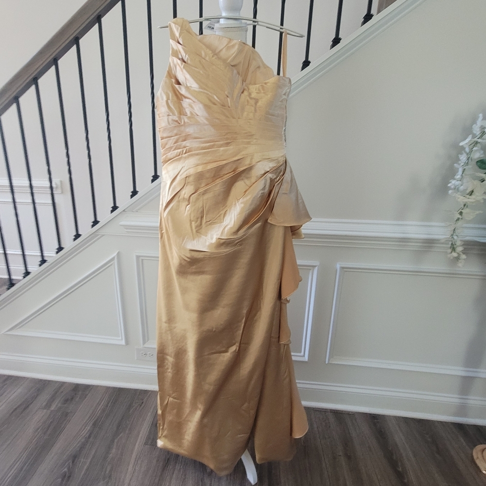 JJs House Champagne (Gold) Satin Wedding/Special Occasions Formal Gown SZ-16 - Picture 5 of 16